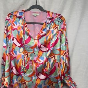 JADE: ABSTRACTED SWIRL PEASANT Silky Top